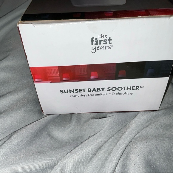 The 1st Years Baby Soother White Noise Red Technology Night Light New SEALED BOX - Picture 3 of 16